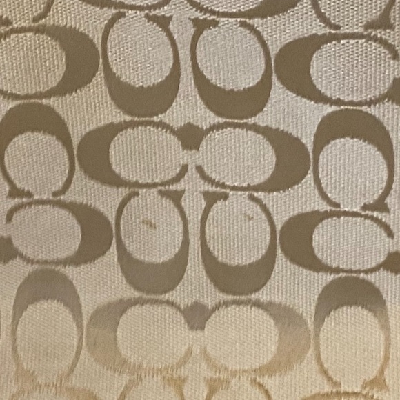 Coach Poppy Tote (USED) - Picture 2 of 15